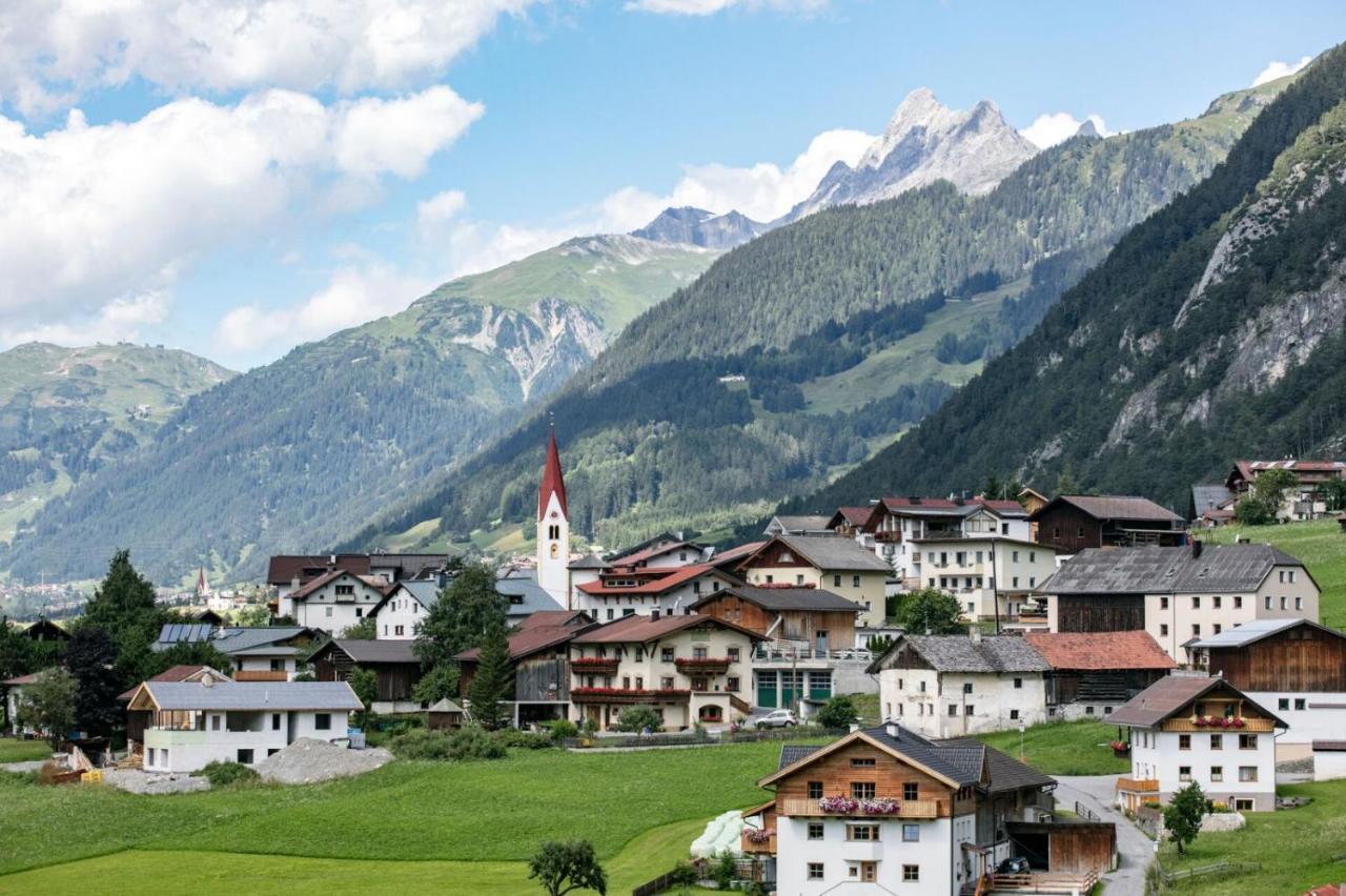 Haus Fischer Pettneu am Arlberg Exterior photo